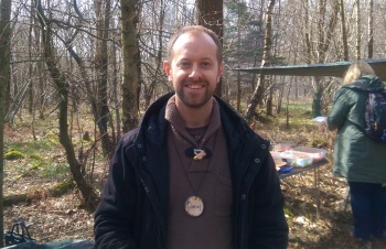 Giving families space to breathe through woodland activities